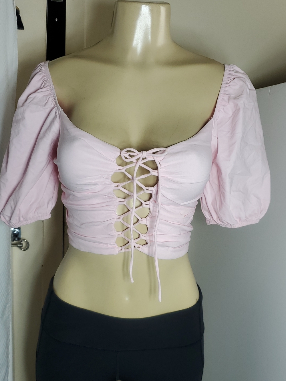 Blue Blush Women's Lace-Up Puff Sleeve Crop Top Light Pink Size S